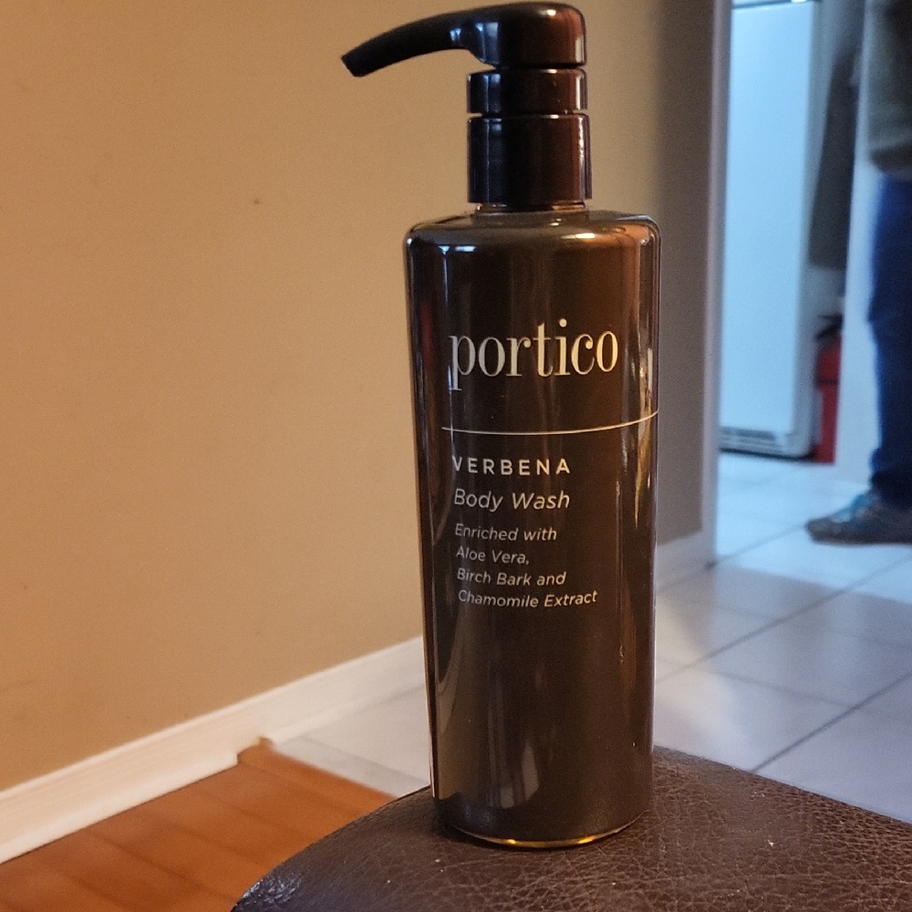 NWOT Portico Verbena luxury body wash 480 ml (natural/organic)Aloe/ Birch Bark